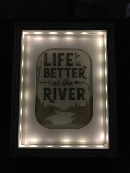 Vitrine sable "River"