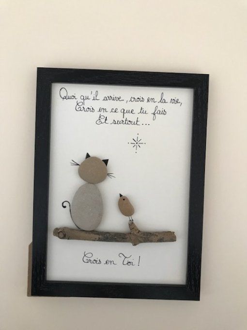 Cadre galets "Crois en toi"