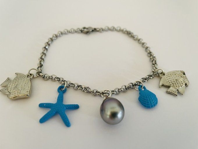 Bracelet charms