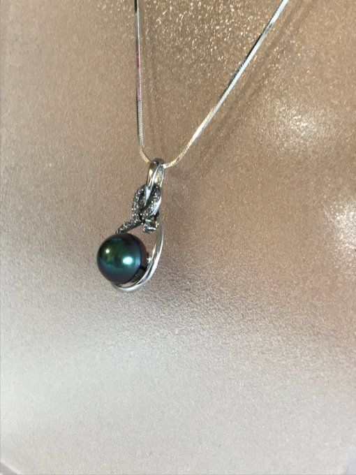 Pendentif "Infini" et perle de Tahiti