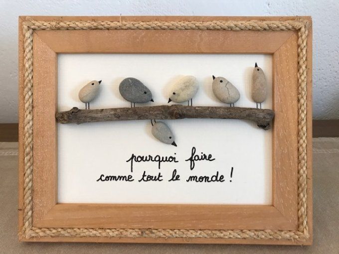 Cadre galets ""Pourquoi"